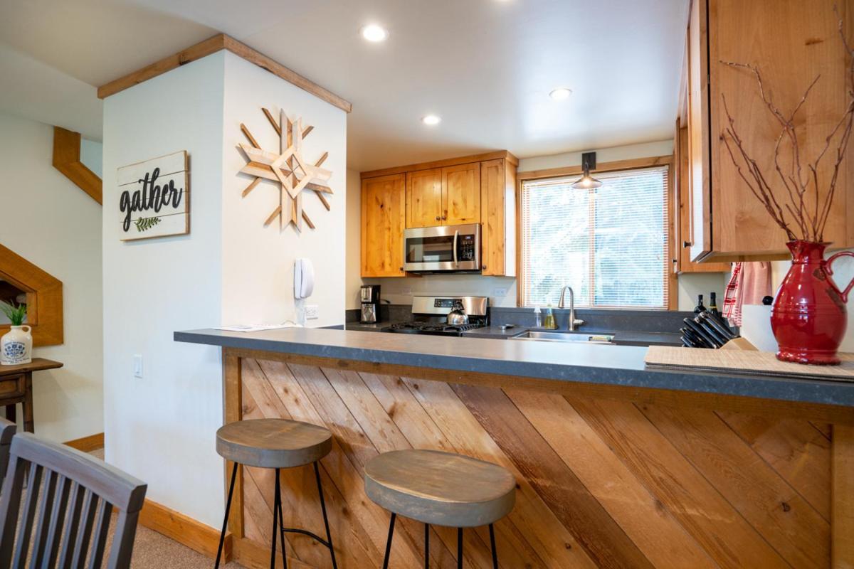Northstar - Gold Bend Getaway Villa Тръки Екстериор снимка